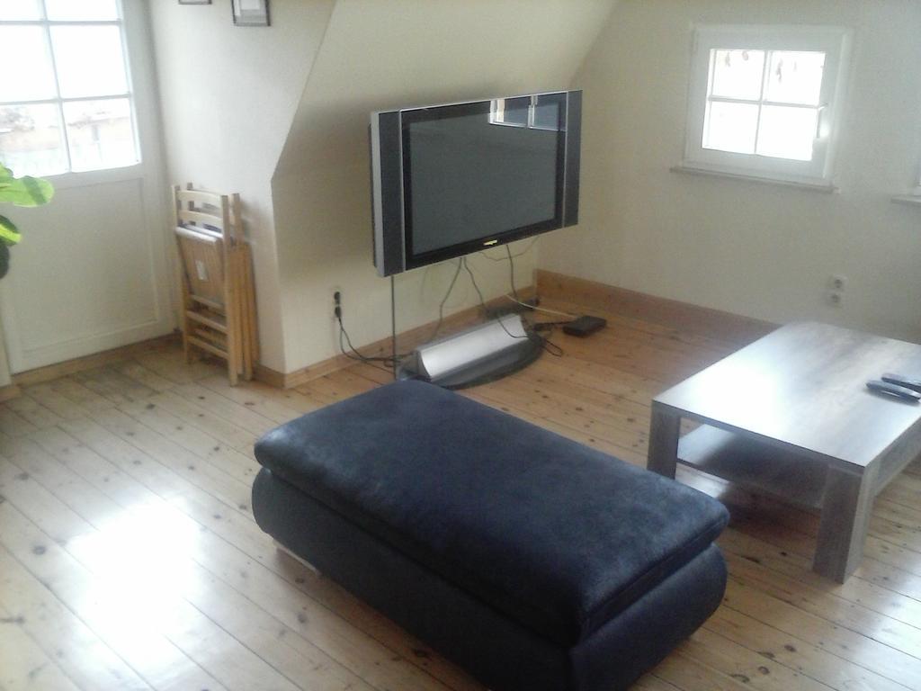 Ferienwohnung Saaleblick Halle  ภายนอก รูปภาพ