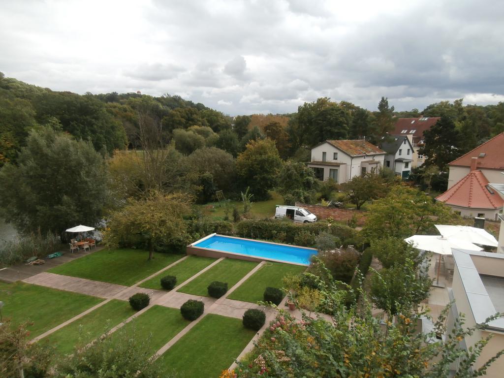 Ferienwohnung Saaleblick Halle  ภายนอก รูปภาพ