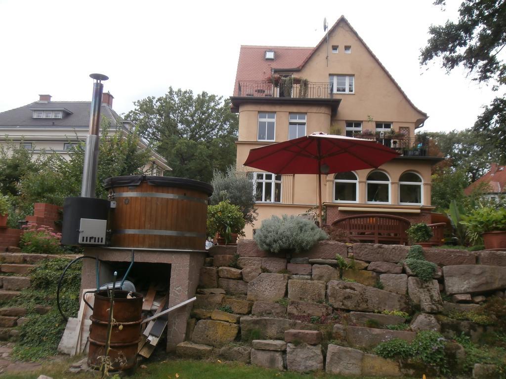 Ferienwohnung Saaleblick Halle  ภายนอก รูปภาพ