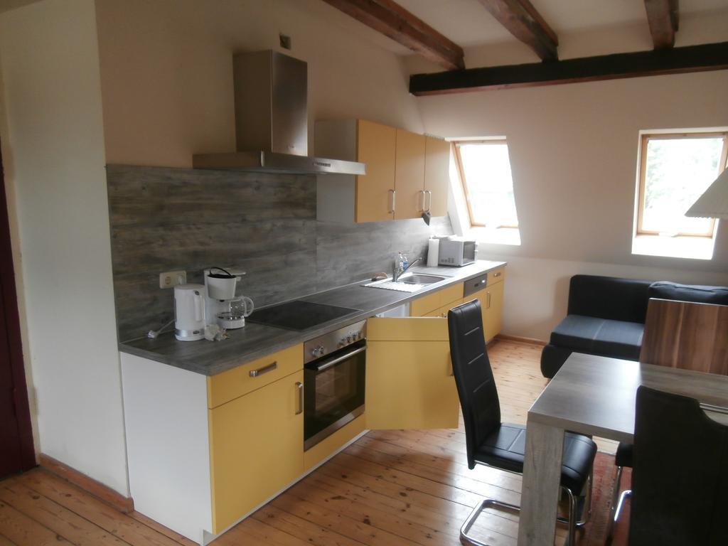 Ferienwohnung Saaleblick Halle  ภายนอก รูปภาพ